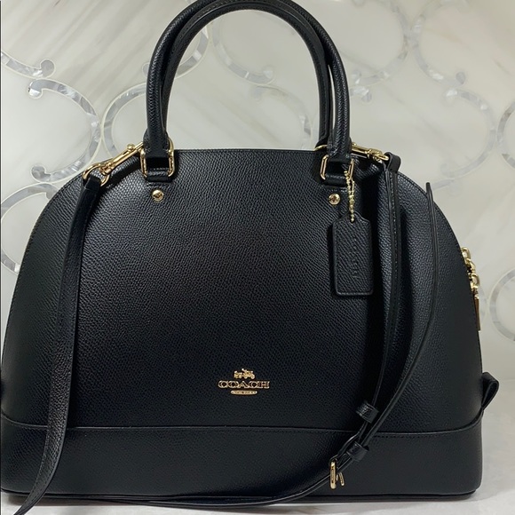 Coach Handbags - 🌺Coach Sierra Satchel